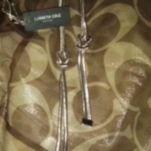 Kenneth Cole matching silver Necklace / Bracelet